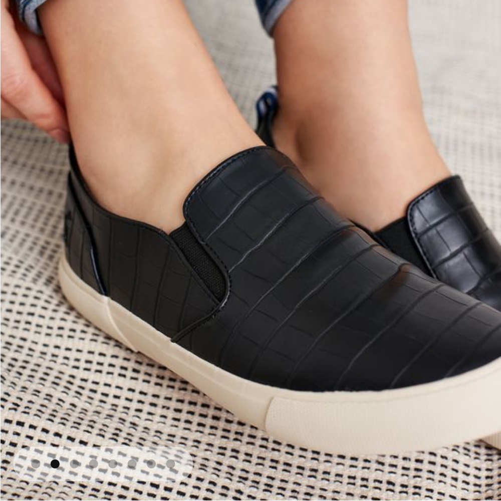 Joules Fay slip-on sneaker, black crocodile print